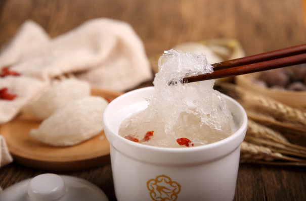 滋補(bǔ)品價(jià)格“漲聲一片”，銷(xiāo)量卻翻番 發(fā)生了什么？